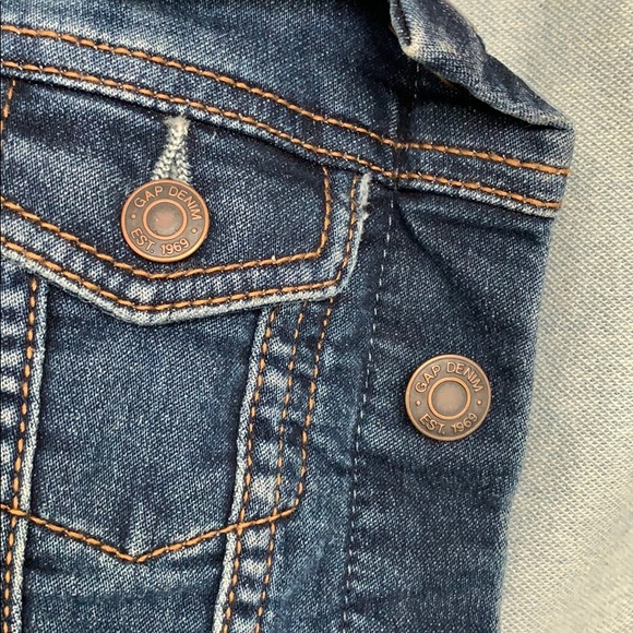Baby Gap Unisex Jean Jacket size 2 years - Picture 4 of 4